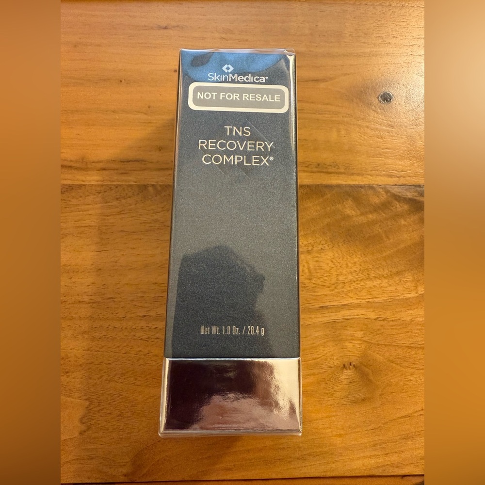 New in Box TNS Recovery Complex Skinmedica